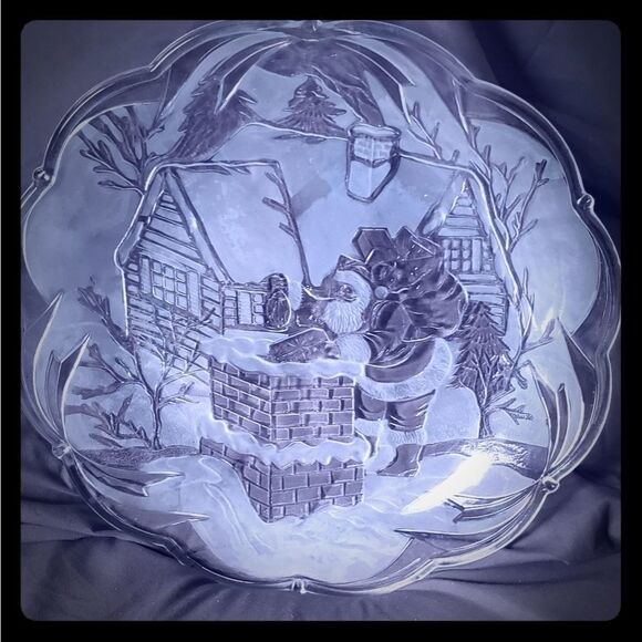 Mikasa Crystal Santa Delivery Platter - Picture 1 of 3